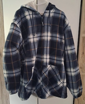 Kuschel- & Outdoorbekleidung Gr. XL   XXL - Fleecejacke, Hoodies & Loungewear Bild 2