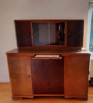 Kredenz mit Glasvitrine und Marmoranrichte  Bild 2