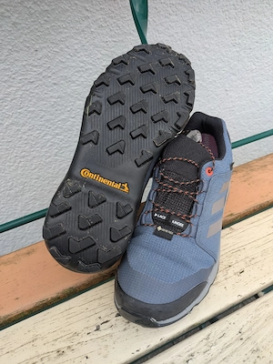 Kinderschuhe Gr. 34