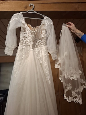 Hochzeitskleid nicht gebraucht!!  Bild 4
