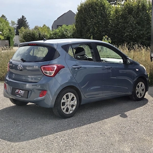 Hyundai i10 | TÜV NEU 04 2  Baujahr | 126.000 km Bild 3