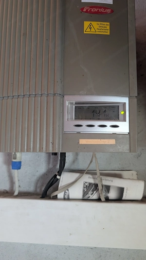 Fronius IG 30 Wechselrichter Bild 2