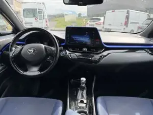 Toyota C-HR Bild 3