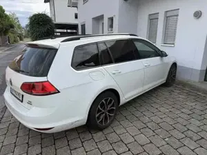 VW Golf Bild 4