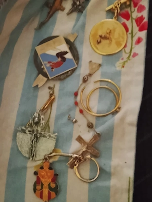 Modeschmuck und Münzen  Retro sammlung