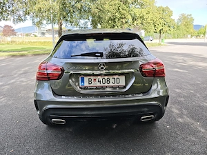 Mercedes-Benz GLA 200 d AMG Line | 88.750 km | Keyless & Hands-Free | Top-Zustand Bild 6
