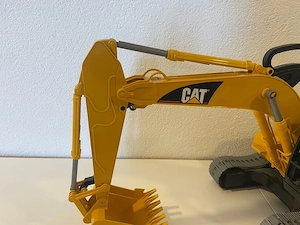 Bruder Cat Schaufelbagger Bild 2