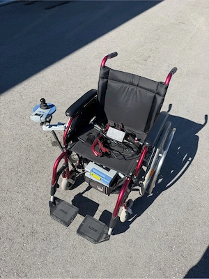 Rollstuhl Elektrisch Bild 3
