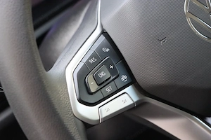 VW Polo 1.0 2024 *App connect  *PDC *Tempomat *Virtual *sofort verfügbar !  Bild 7