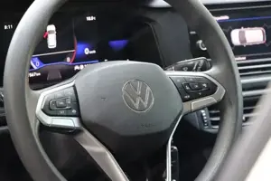 VW Polo 1.0 2024 *App connect  *PDC *Tempomat *Virtual *sofort verfügbar !  Bild 7