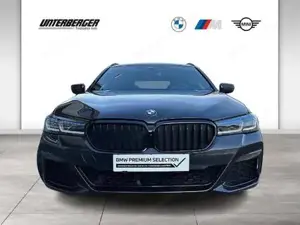 BMW 520d xDrive Touring // M Sportpaket // Anhängerkupplung Bild 4