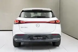 Mercedes-Benz EQA 250 KAM ParkAss. SpurH Navi KlimaA FLA LED Bild 11