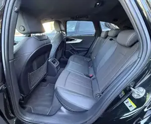 Audi A4 Bild 14