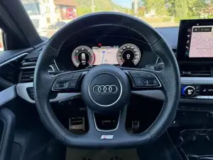 Audi A4 Bild 15