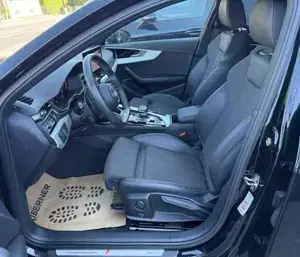 Audi A4 Bild 12