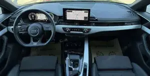 Audi A4 Bild 18