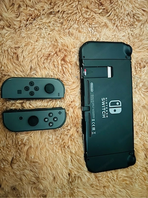 Nintendo Switch + Spiele  Bild 2