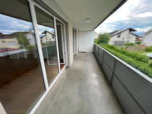 Vermiete 2 Zimmer Wohnung Bild 2