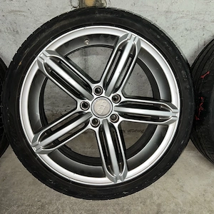 4x audi Felgen mit sommerreifen falken 225 40. 18 Bild 5