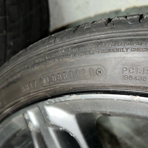4x audi Felgen mit sommerreifen falken 225 40. 18 Bild 6