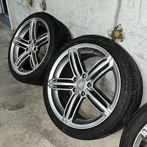 4x audi Felgen mit sommerreifen falken 225 40. 18 Bild 10