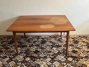 Holztisch 1,20 x 0,80 x 0,67m Bild 2