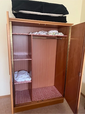 Schlafzimmer kompett Bild 4