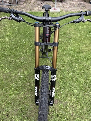 Santa Cruz V10 X01 CC Mountainbike Bild 3