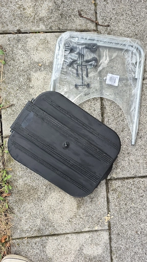 Müllständer für Wandmontage Bild 2