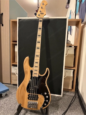 E-Bass zu verkaufen