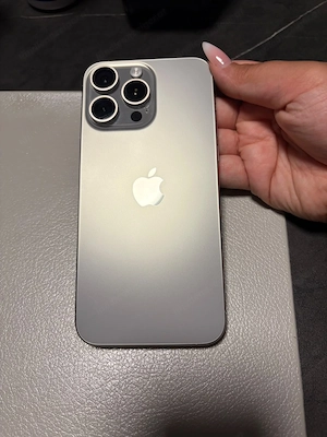 IPhone 15 Pro Max Bild 2
