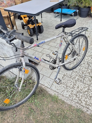 26 Zoll Fuji Rad mit Gepäcksträger Bild 2