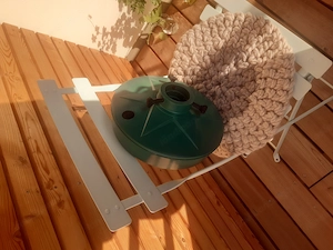Christbaum Ständer grün und Christbaum Kugeln in verschiedenen Farben 59  VB Bild 3