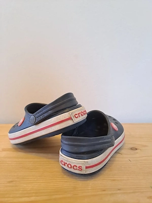 Crocs Kinder C8 (Größe 24 25) Bild 2
