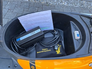 SNE Street Sound Elektro-Moped   2.390km   Pickerl bis Sep. 2027 Bild 4