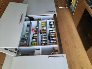 Neuwertige küche  Bild 3