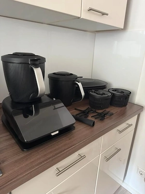 Vorwerk Thermomix TM7 wie NEU inkl. 2. Mixtopf
