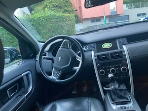 Land Rover Discovery Sport Bild 2