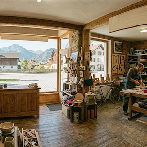 Suche Werkstatt   Verkaufsraum   Büro Kummenberg Region