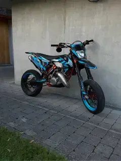 Ktm Exc 125 SixDays Bild 3