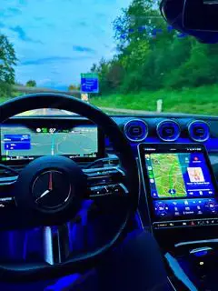Mercedes-Benz C-Klasse Bild 12
