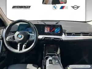 BMW X1 xDrive23i U11 B48 Bild 7