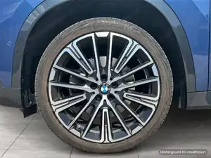 BMW X1 xDrive23i U11 B48 Bild 11