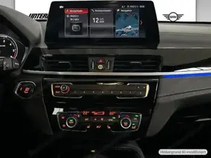 BMW X1 xDrive18d // M-Sport // Head-Up Display // Driving Assistant Plus Bild 7