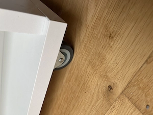 Schuhregale weiß mit Rollen Bild 9
