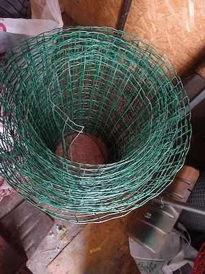 Zaun aus Draht für Hühner