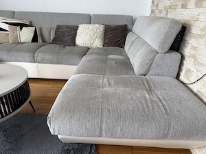 Kostenloses U-Sofa mit Schlaffunktion in Grau Weiß - Selbstabholung Bild 2