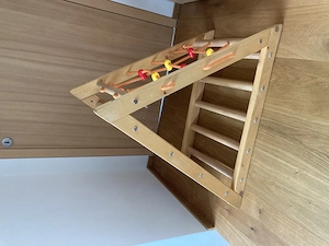 Pikler-Dreieck mit Rutsche Bild 3