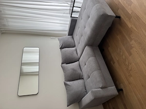 Couch von Mömax in grau