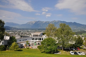 Wohnen in Batschuns mit Blick über das Rheintal